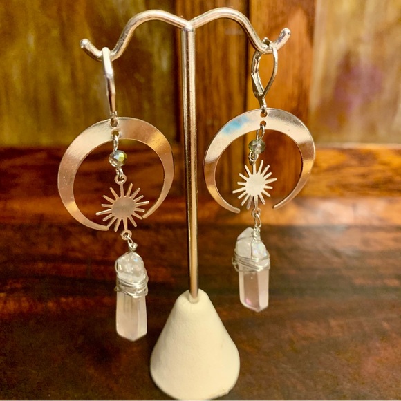 Celestial Aura Quartz Women Moon and Stars Earrings - Picture 4 of 4